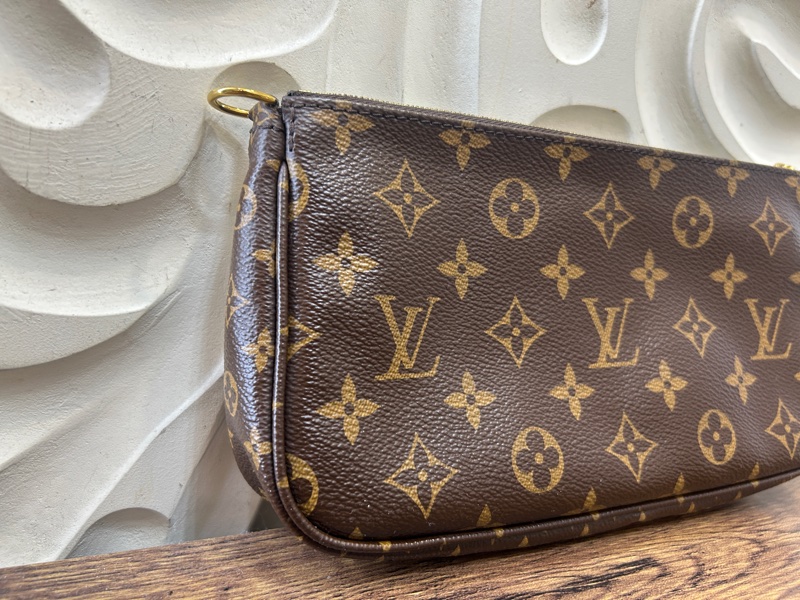 LV 原花五合一粉背帶麻將包-4