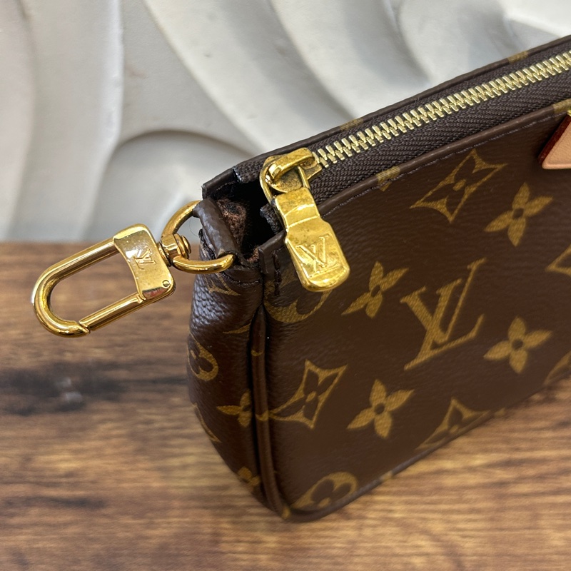 LV 原花五合一粉背帶麻將包-11