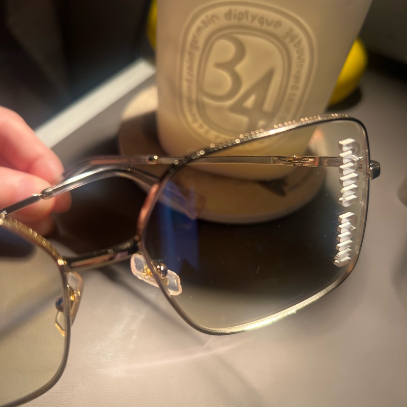 miumiu方框墨鏡-4