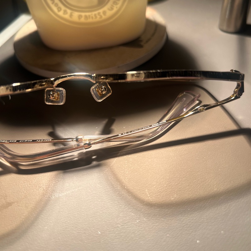 miumiu方框墨鏡-6