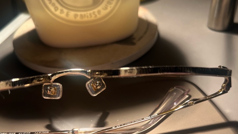 miumiu方框墨鏡-7