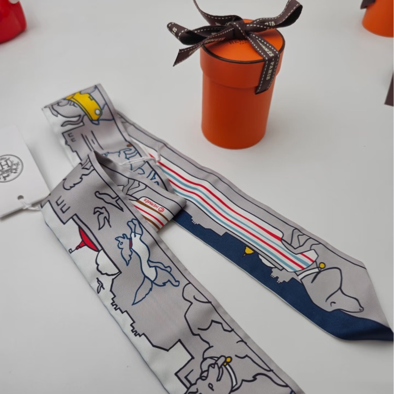 🩶絕版Hermès twilly愛馬仕巴黎愛犬灰調絲巾🩶-0