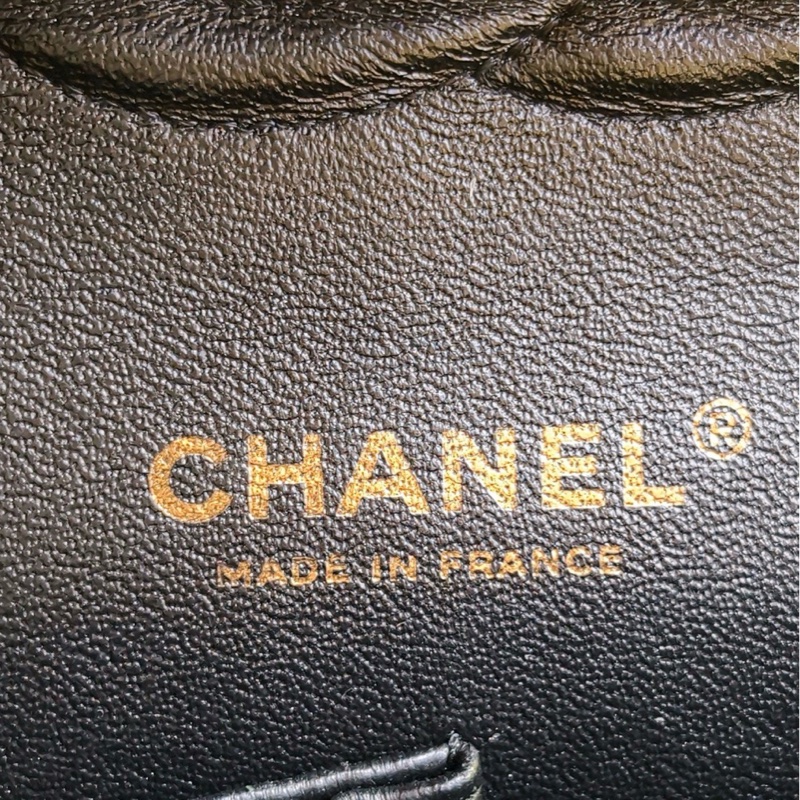 Chanel • 經典Cf 25 黑金山形紋羊皮口蓋包 中號-13