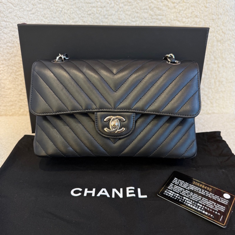 Chanel • 經典Cf 23 山形紋銀釦小羊皮口蓋包 小號 全配-1