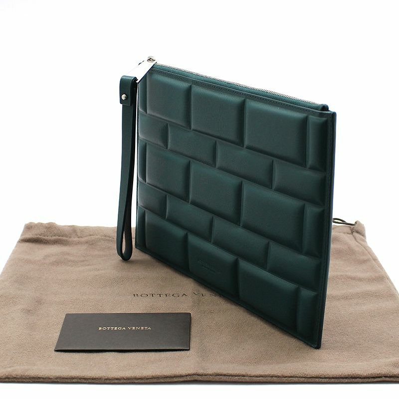 【包稅】BOTTEGA VENETA 加墊納帕小手拿包-1