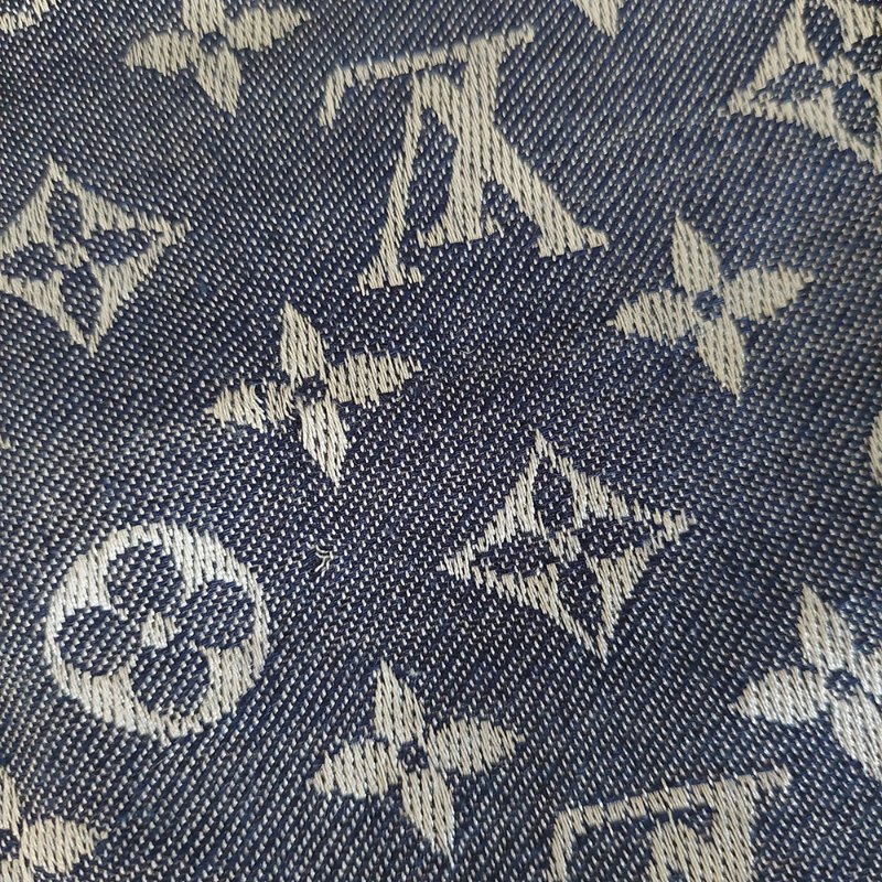 LV M71376 Monogram Denim 披肩/滿版老花/羊毛絲綢披肩/圍巾~二手-16