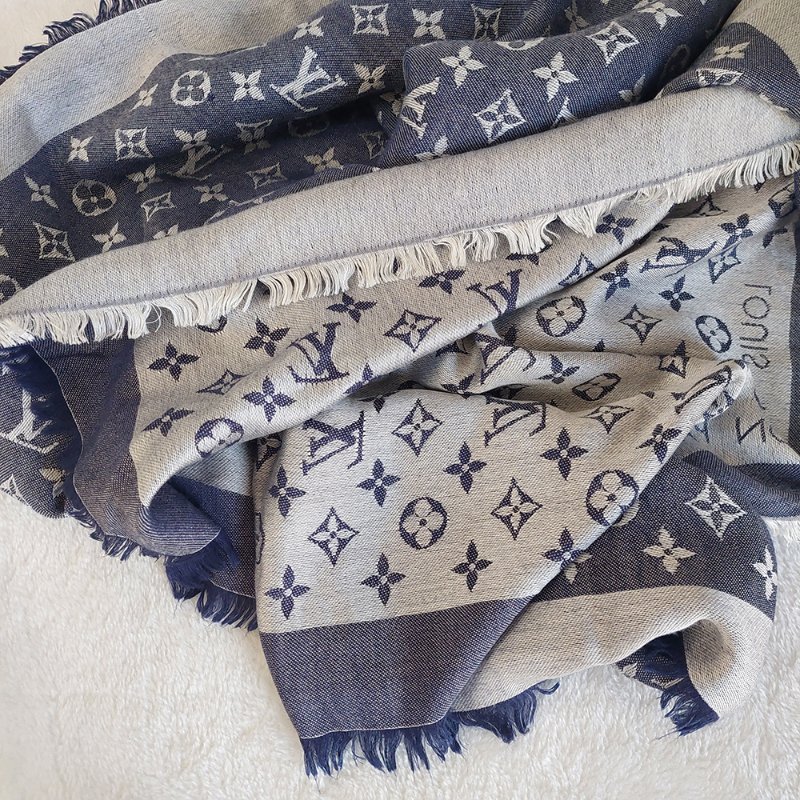 LV M71376 Monogram Denim 披肩/滿版老花/羊毛絲綢披肩/圍巾~二手-22