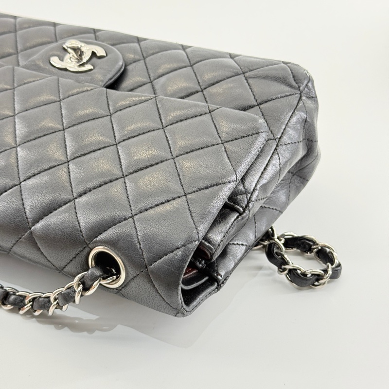 Chanel • 經典Cf 25 羊皮銀釦口蓋包 中號-15