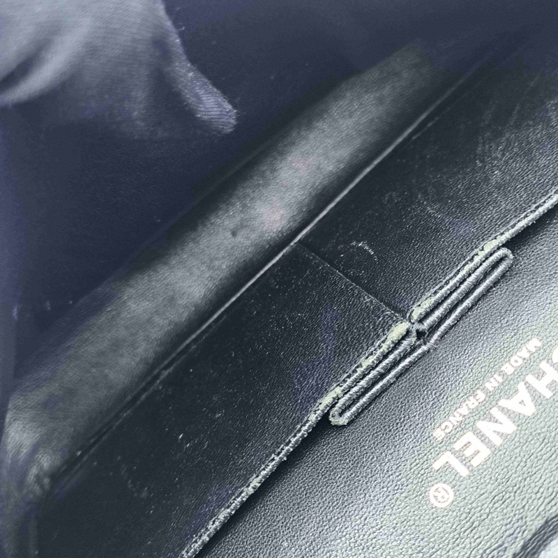 Chanel • 經典Cf 25 黑色漆皮銀釦口蓋包 中號 有購證-21