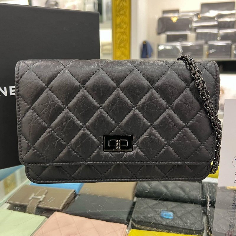 東區正精品㊣CHANEL A70328 2.55 WOC SO BLACK 近全新香奈兒黑色小牛皮黑鍊黑釦肩背包晚宴包斜背包 RZ4971-0