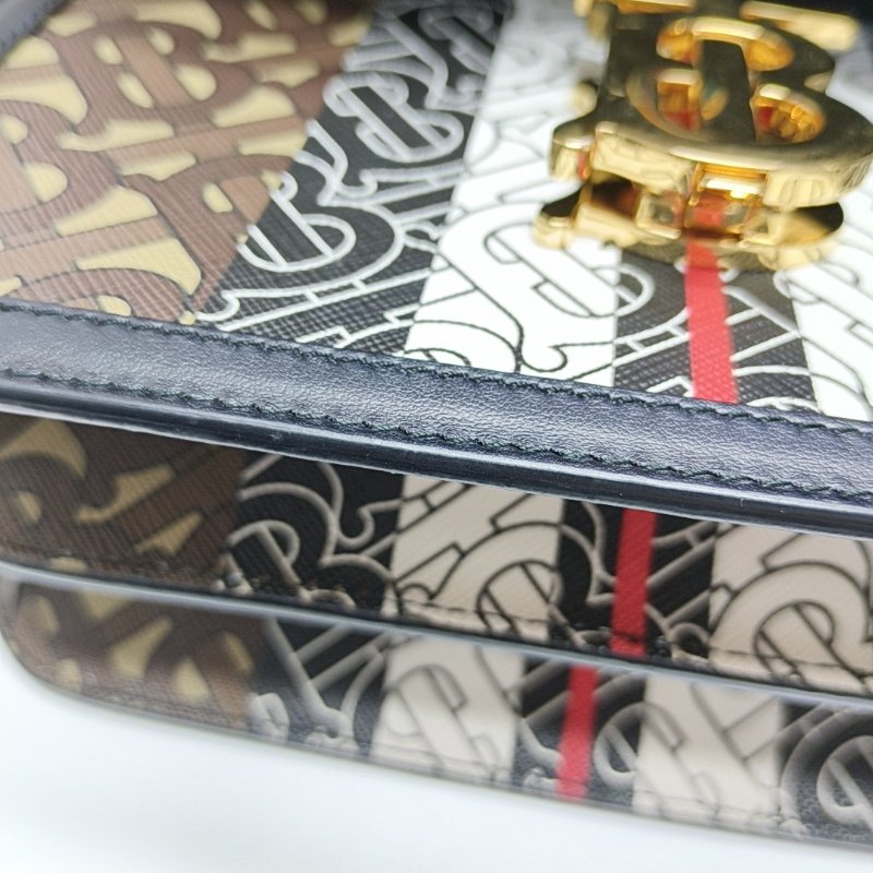 BURBERRY TB小號棕色塗層帆布TB斜挎包金色五金可拆卸肩帶-11