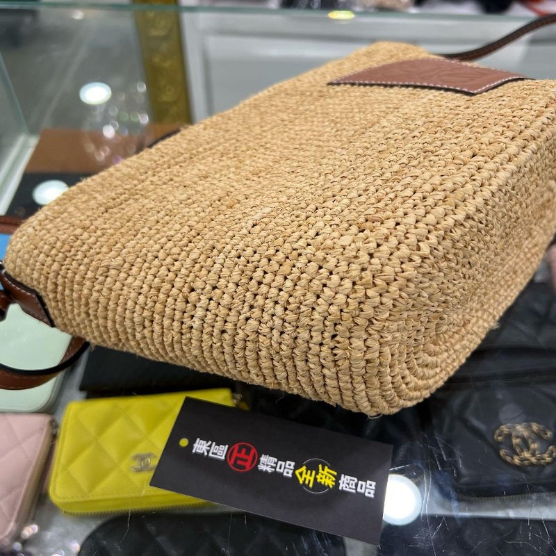 東區正精品㊣LOEWE 522010 全新草編拚牛皮拉鍊斜背包水桶包 RZ4954-7