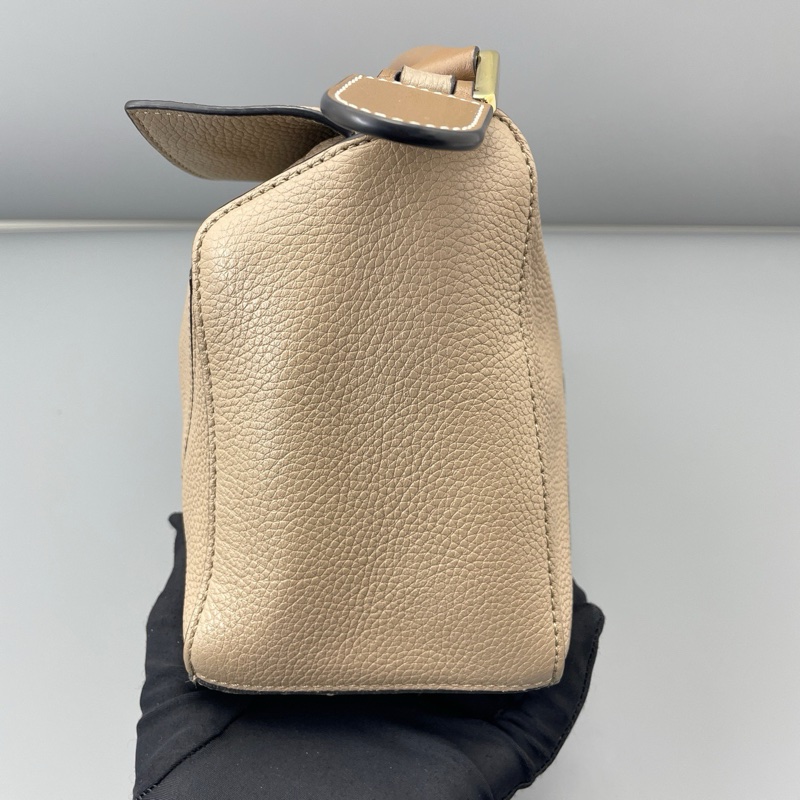 LOEWE羅意威幾何包小號沙色拼色puzzle-2