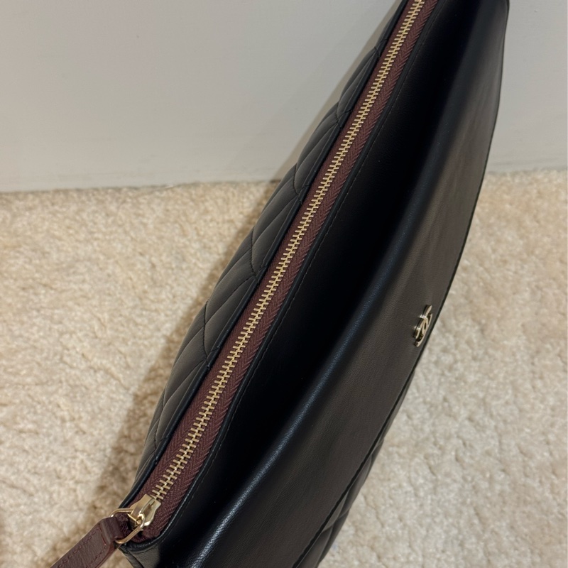 Chanel香奈兒小羊皮雙層手拿包-23