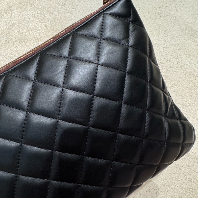 Chanel香奈兒小羊皮雙層手拿包-28