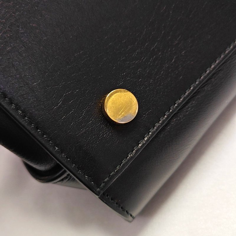 YSL SACDE JOUR小號黑色牛皮單肩包金色五金可拆卸肩帶-8