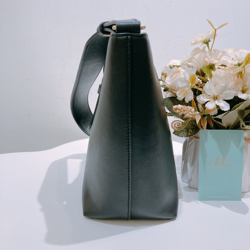 TW4670 Bally Holly 巴利單肩包包Tote Bag Black Leather-2