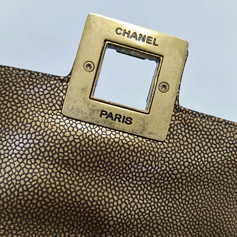 CHANEL金色牛皮絎縫單肩包金色五金14開-8