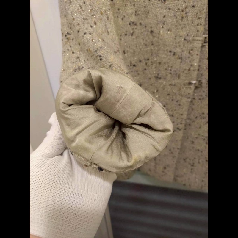 Chanel 灰色毛呢編金蔥外套-8