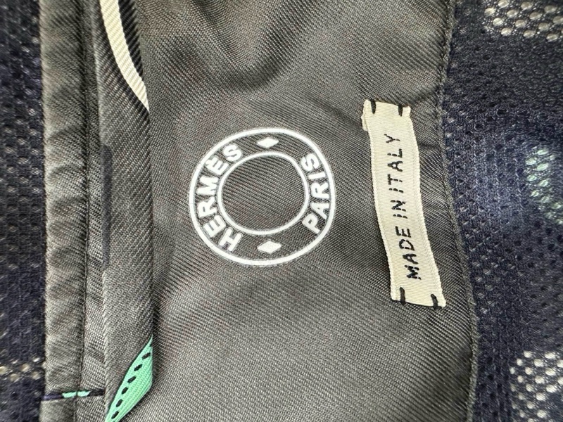 Hermes 愛馬仕 真絲滿印圖案拉鍊連帽風衣外套外套 36碼 有輕微使用痕跡-4