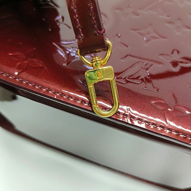 LOUIS VUITTON MIRADA酒紅色漆皮壓紋單肩包手提包斜挎包金色五金可拆卸肩帶-12