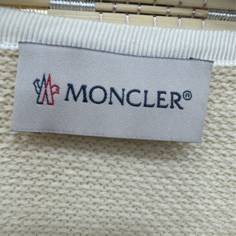 Moncler女款荷葉邊下擺羽絨拼接毛衣開襟外套拉鍊衫 XS-2
