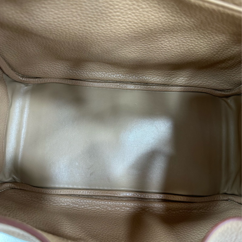 Hermes 愛馬仕 lindy30 奶茶色金扣 TC皮 框Q-8