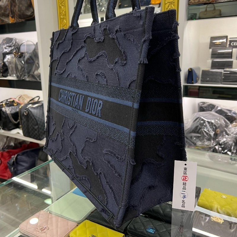 東區正精品㊣CHRISTIAN Dior Book Tote 深藍色拚黑色刺繡老花手提包大款 RZ4920-3