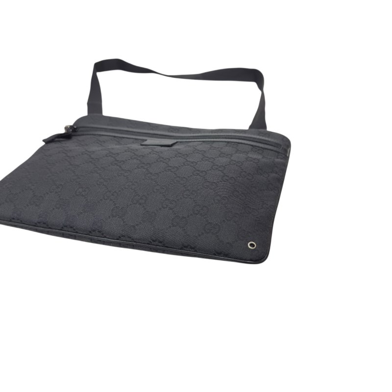 GUCCI GG 肩背包-9