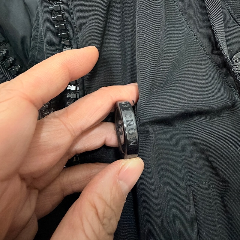 Moncler 黑色 毛領 長版 收腰 連帽 長版羽絨 羽絨外套 夾克 長版外套 外套-22