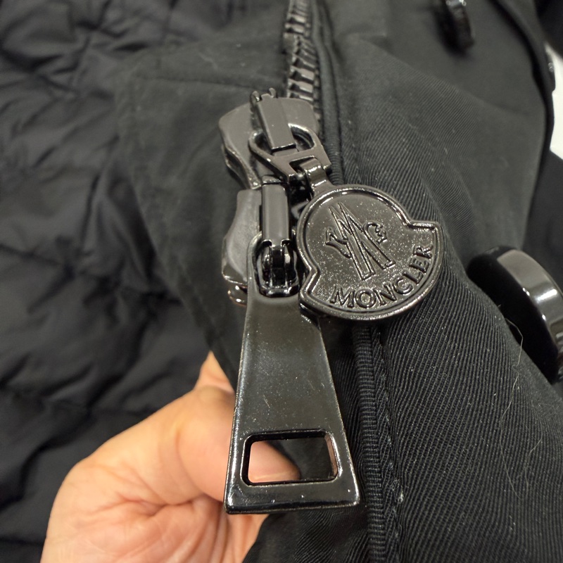 Moncler 黑色 毛領 長版 收腰 連帽 長版羽絨 羽絨外套 夾克 長版外套 外套-36