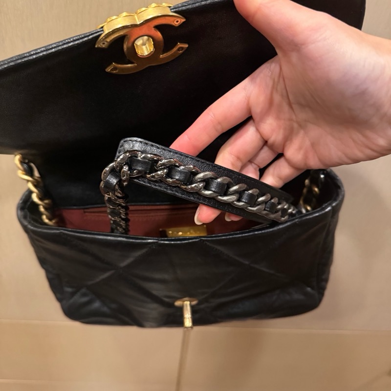 Chanel 19 小號-12