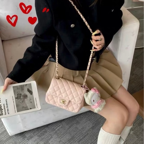 【95%新 ✨ 全網最低價！】Chanel 方胖子17 淡粉色 經典款