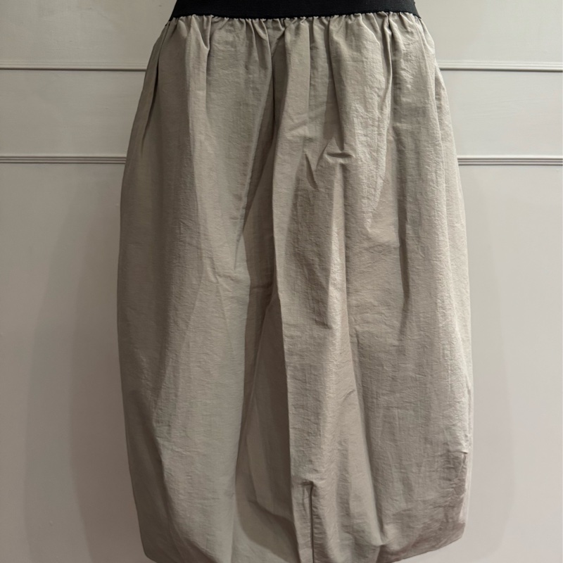 《新歡舊愛》全新吊牌在MARNI老鼠灰簡約半身裙40-2