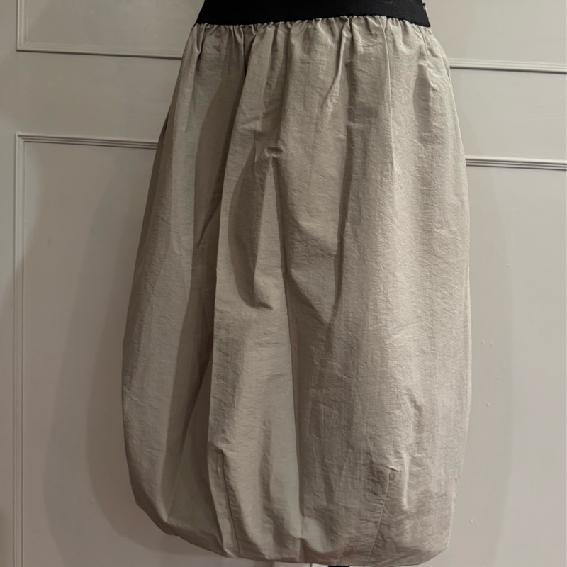 《新歡舊愛》全新吊牌在MARNI老鼠灰簡約半身裙40-5