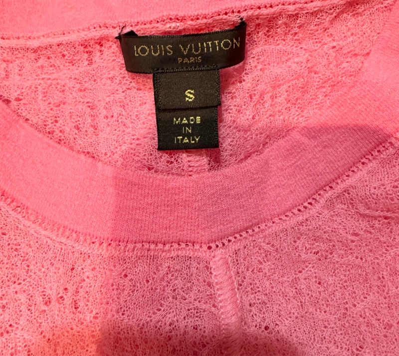 《新歡舊愛》正品LV路易威登糖果粉紅色半透係針織彈性上衣-4