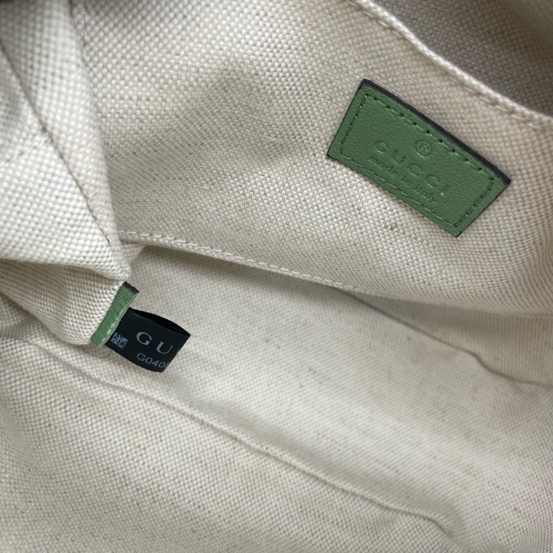 Gucci 新款 Blondie流苏相机包 绿色全皮 双G大logo 容量大 复古时尚 男女都可以背  肩带可以调节  内购剪标 但不影响使用-7