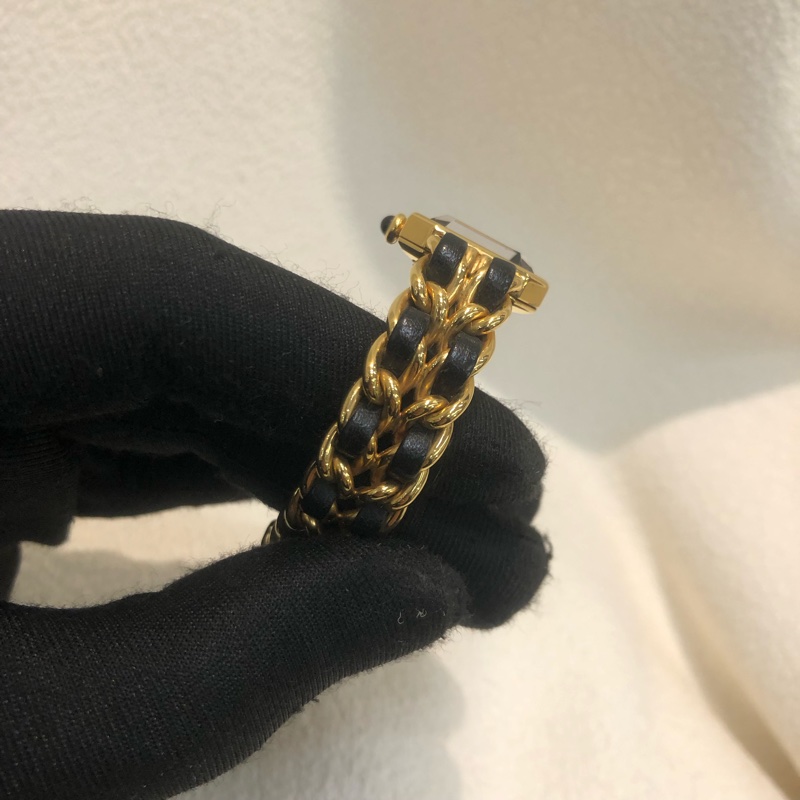 Chanel 香奈兒 黃金 小方糖 M 號 中碼 手錶I860-4