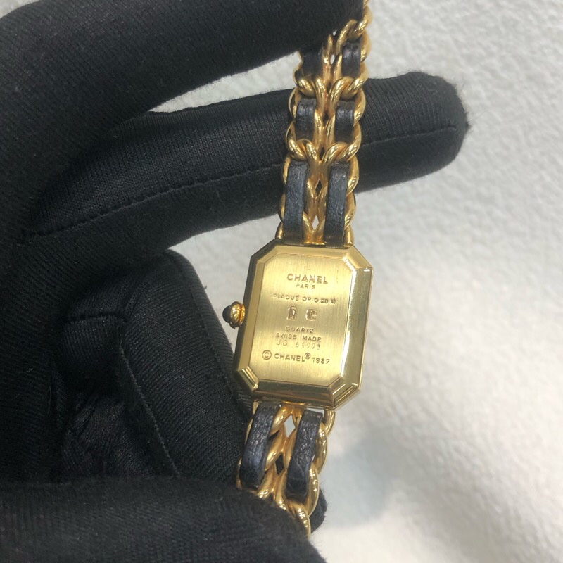 Chanel 香奈兒 黃金 小方糖 M 號 中碼 手錶I860-15