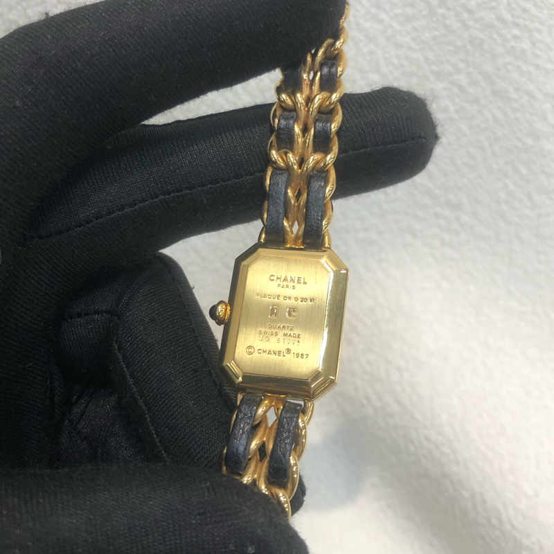 Chanel 香奈兒 黃金 小方糖 M 號 中碼 手錶I860-16