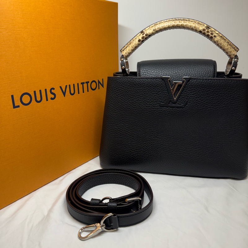 LV Capucines BB 黑色 蟒蛇皮把手-4