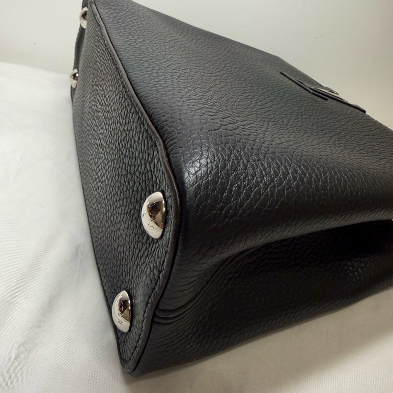 LV Capucines BB 黑色 蟒蛇皮把手-10