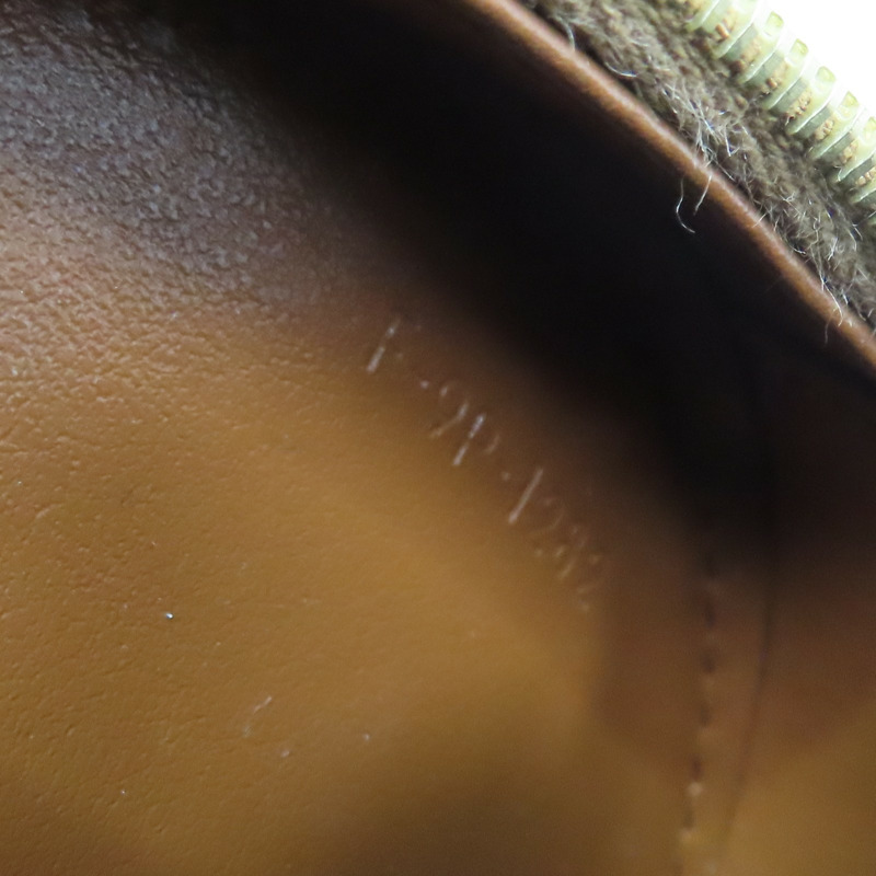 棕色 牛皮 Cuir Triomphe 肩背包【CELINE 賽琳】 10I703DPQ.04LU-8