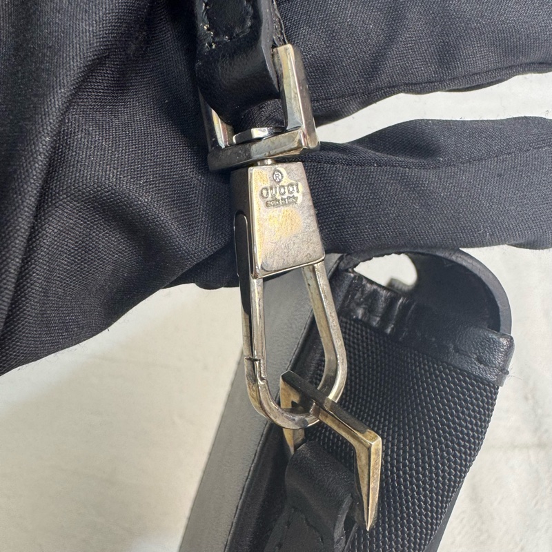 Gucci 中古黑色尼龍多功能鑰匙包-8