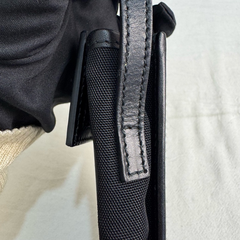 Gucci 中古黑色尼龍多功能鑰匙包-12