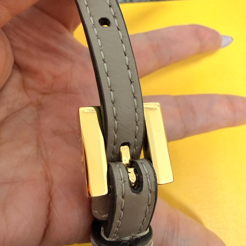 FENDI Baguette 米灰 鍊帶兩用包-6