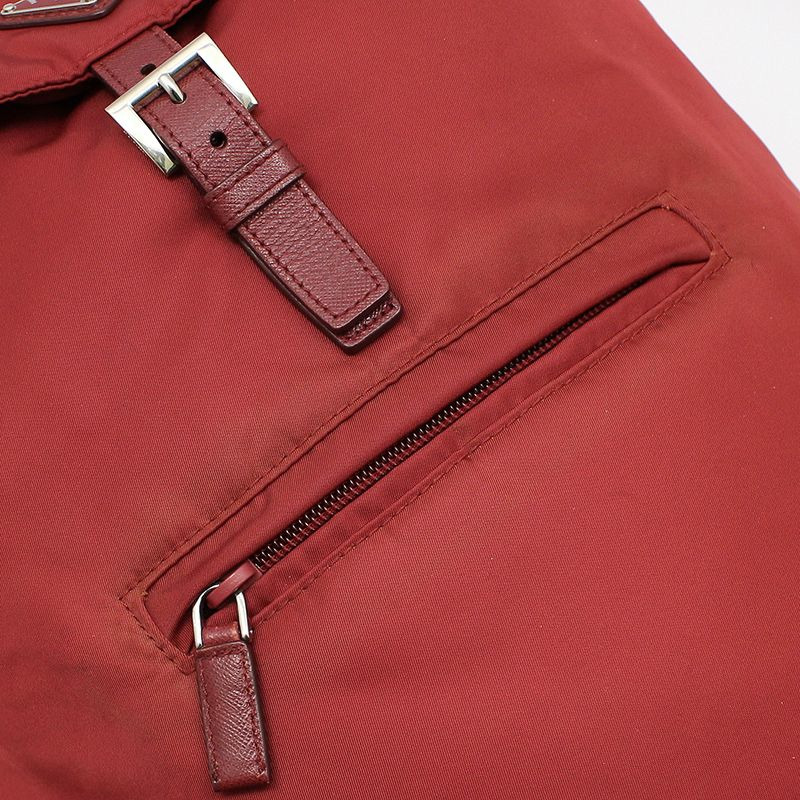 【包稅】PRADA 紅色布料 Pocono 尼龍銀色三角形標誌背包-7