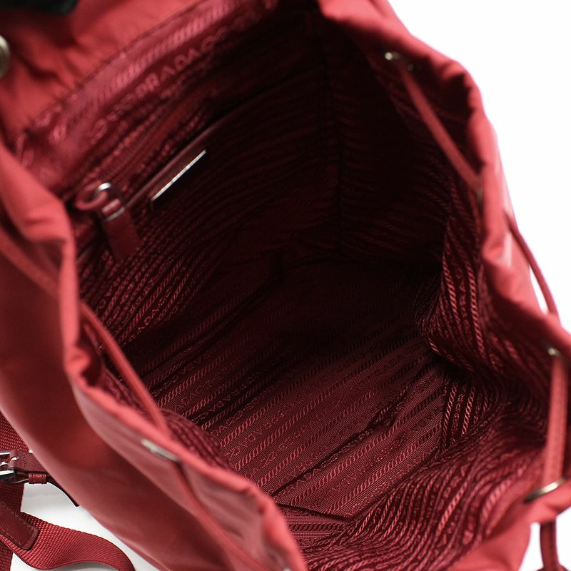 【包稅】PRADA 紅色布料 Pocono 尼龍銀色三角形標誌背包-11
