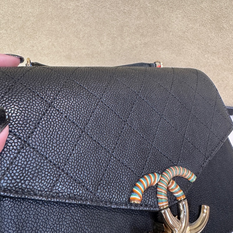 Chanel 黑荔枝皮彩色皮穿鏈下蓋手提斜背包-17