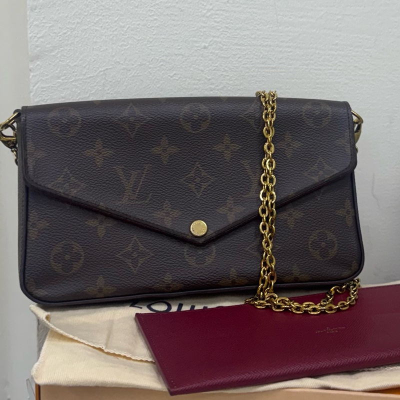 Lv老花三合一信封包-1